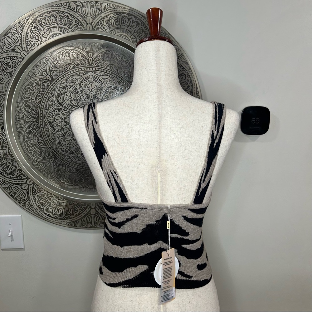 NWT Paola Bernardi Tan Black Zebra Print Jacket and Tank Set  - Size S/M - Picture 11 of 14